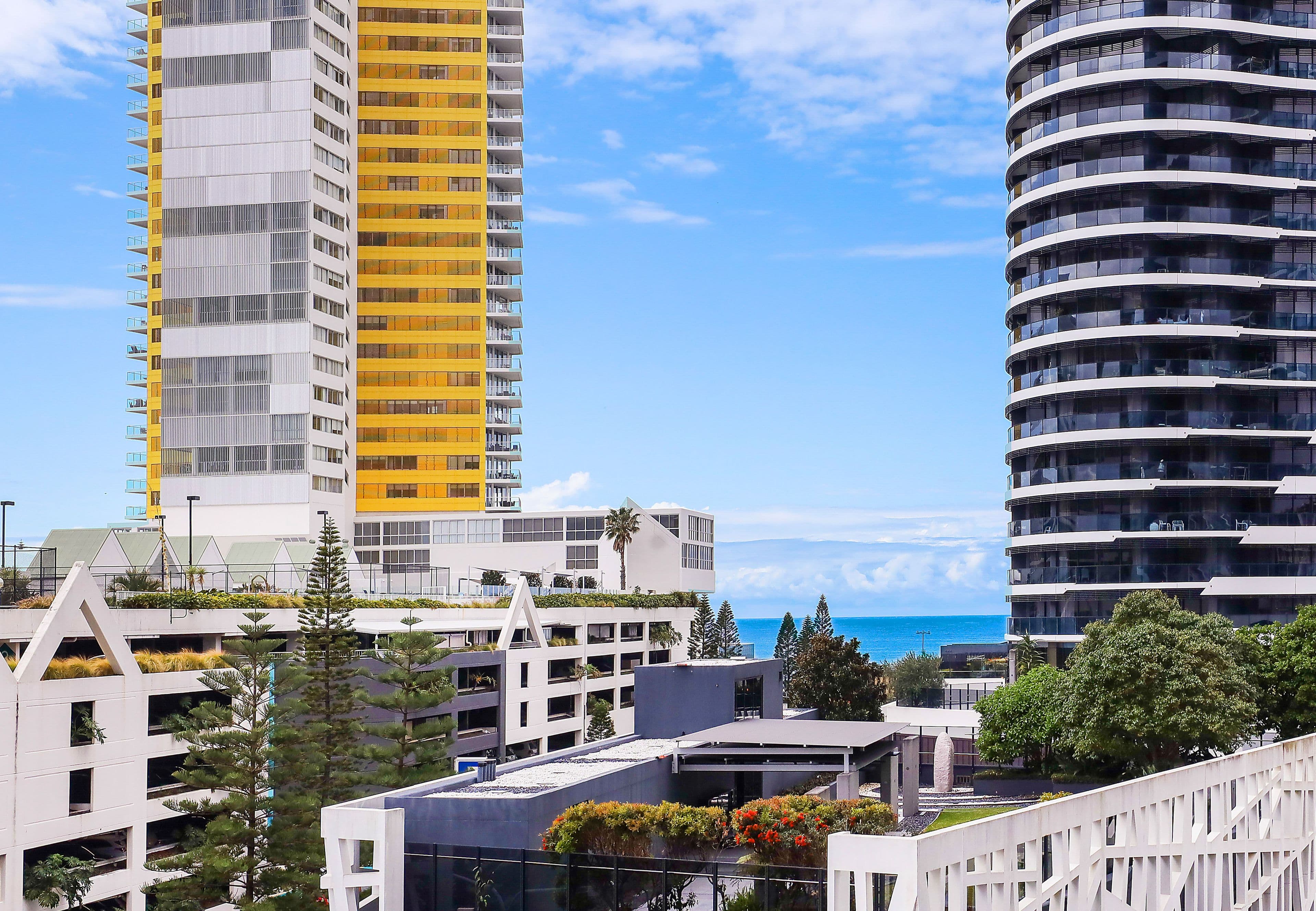 21 Elizabeth Avenue 'The Oracle', Broadbeach QLD 4218, Broadbeach - Image 1