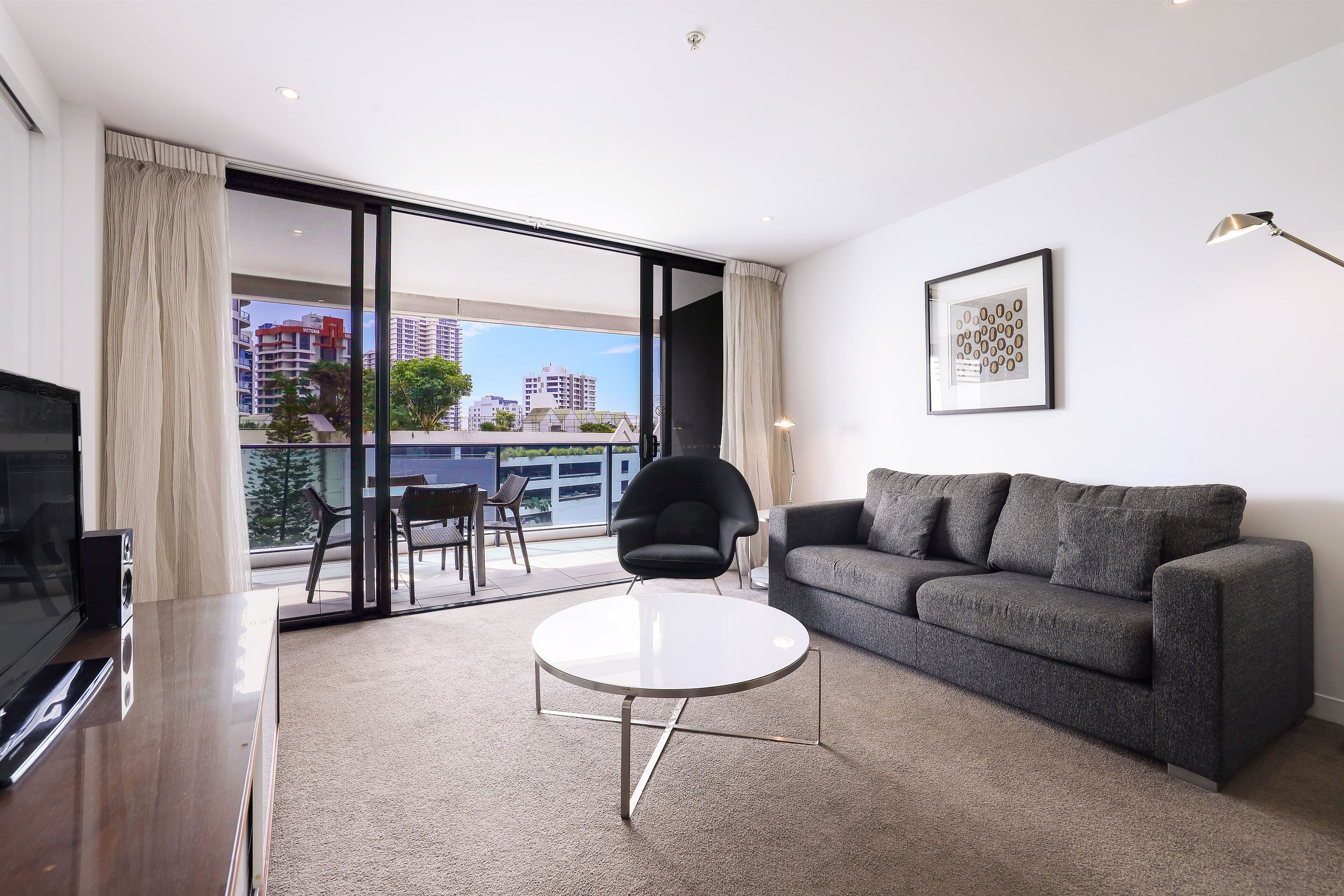 21 Elizabeth Avenue 'The Oracle', Broadbeach QLD 4218, Broadbeach - Thumbnail 3