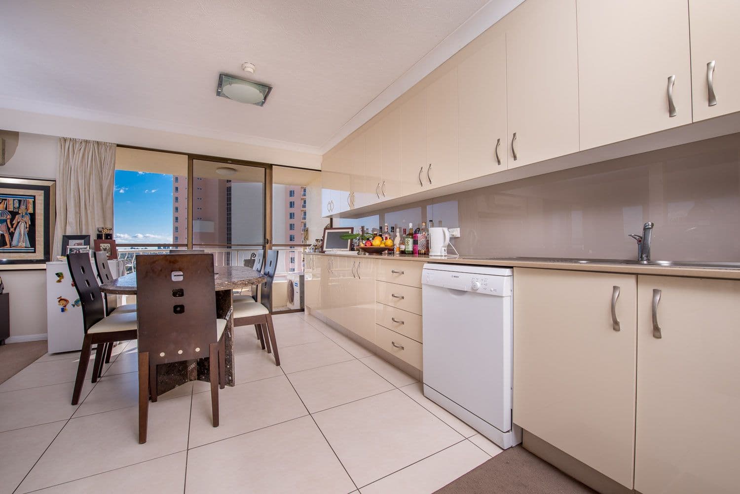 63 'Capricorina' 121 Surf Parade, BROADBEACH QLD 4218, Broadbeach - Thumbnail 6