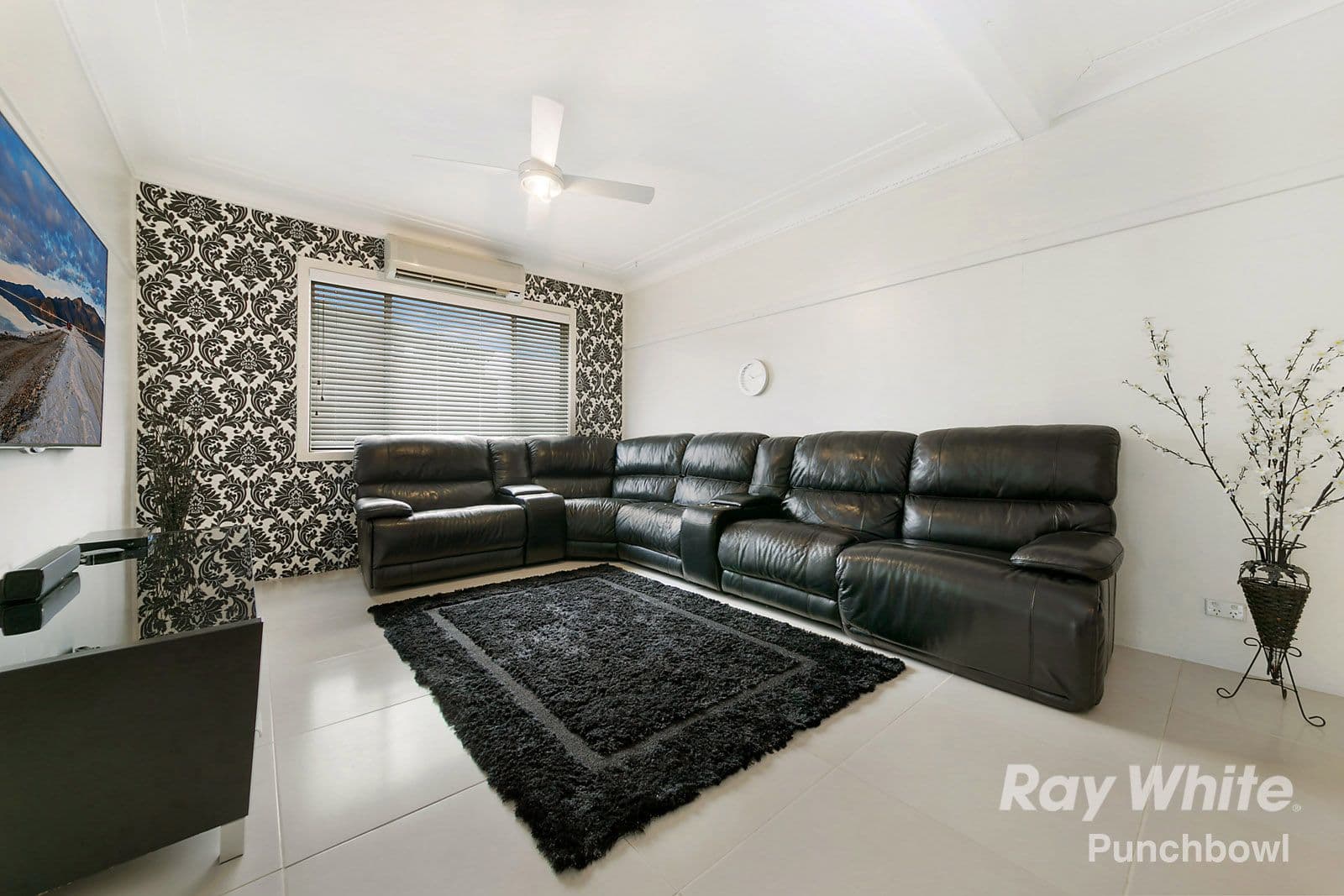 9 Pratten Lane, Punchbowl - Thumbnail 3