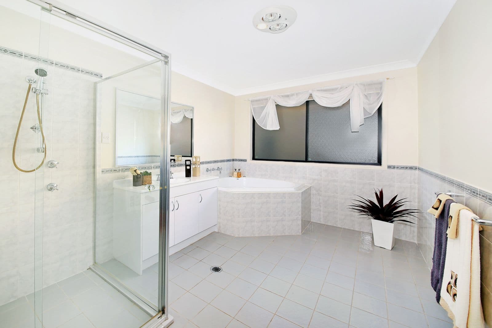 104 Chepstow Drive, Castle Hill NSW 2154, Castle Hill - Thumbnail 6
