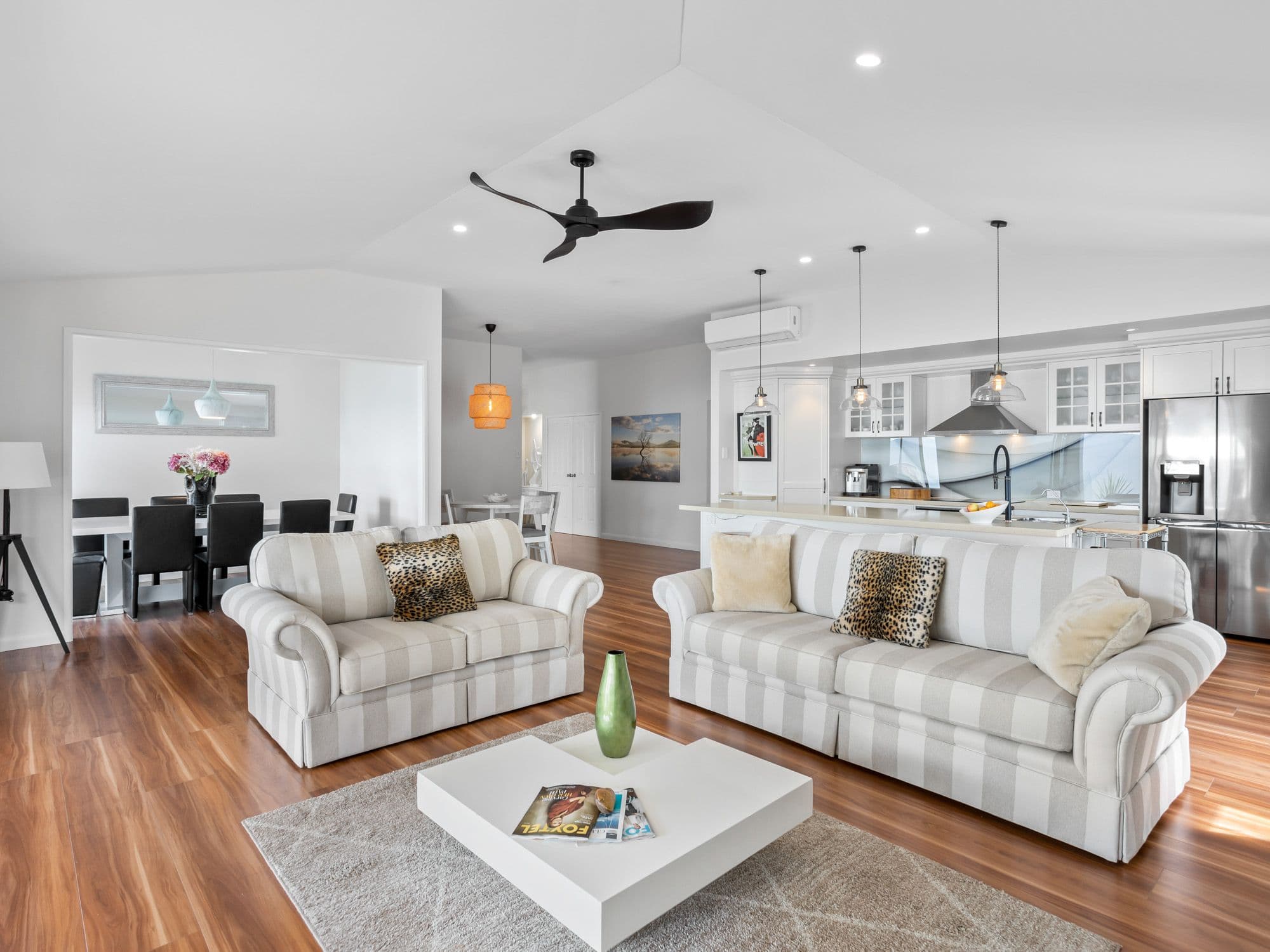 11 Stormvogel Court, Coomera Waters QLD 4209, Coomera - Thumbnail 7