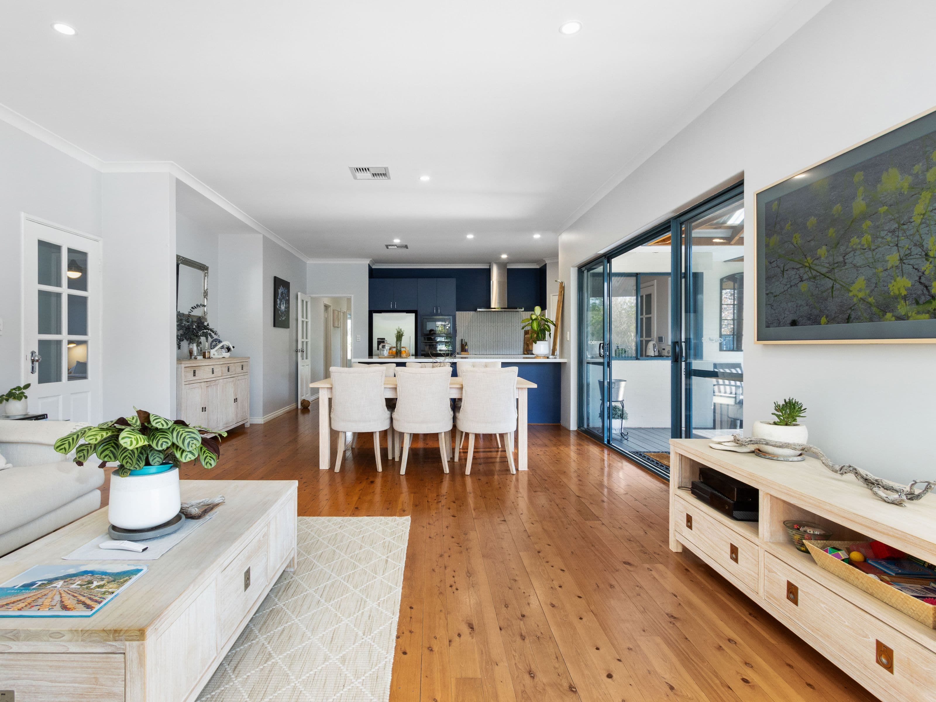 56 Marsh Avenue, Manning WA 6152, Manning - Thumbnail 2
