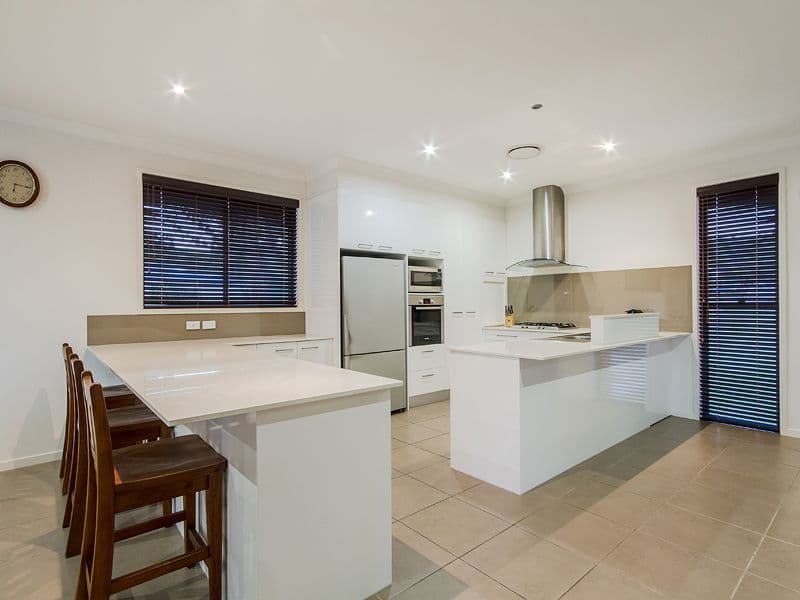 13 Capone Court, Maudsland QLD 4210, Maudsland - Thumbnail 2