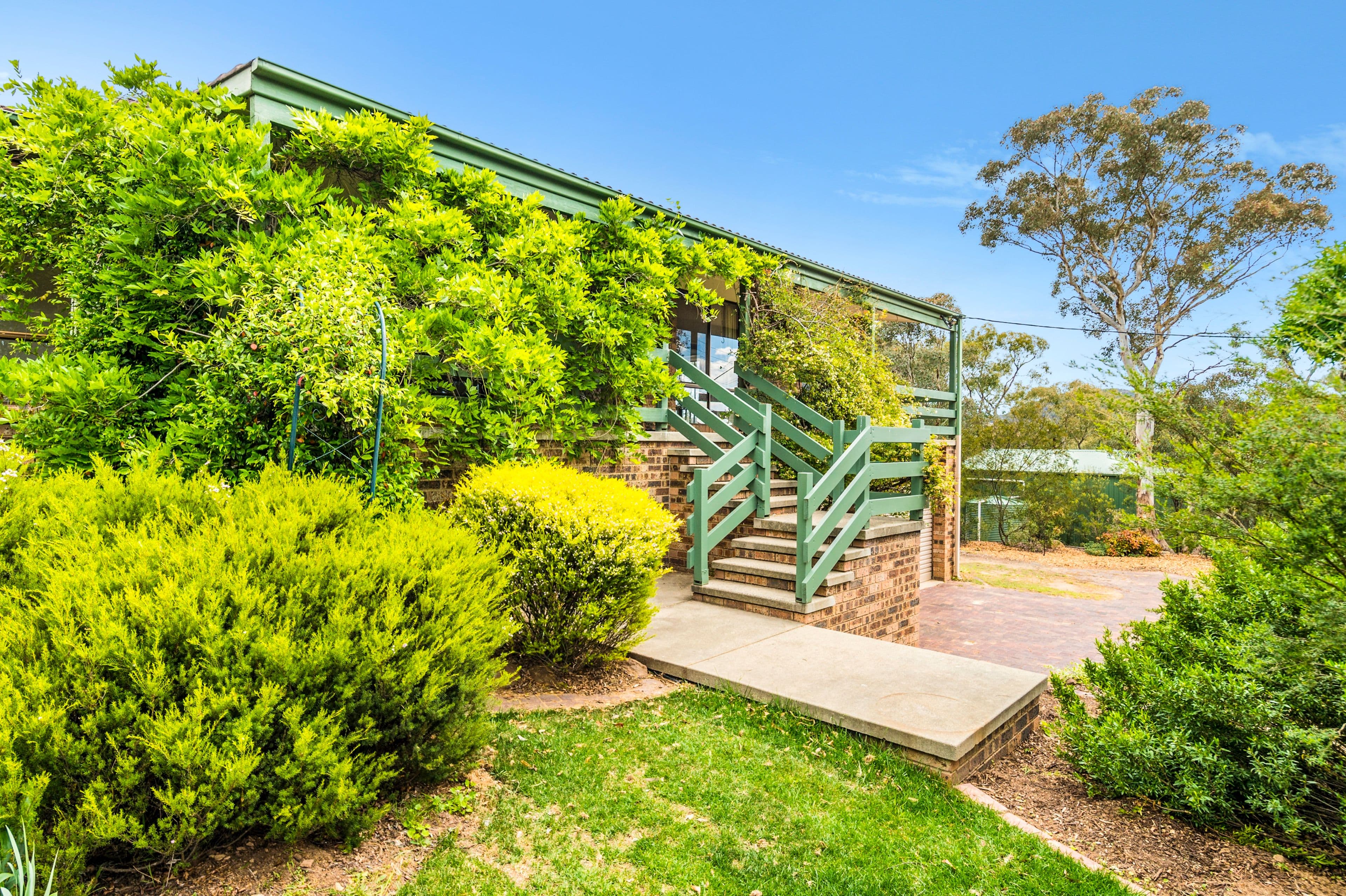 10 Granville Close, Greenleigh - Thumbnail 2