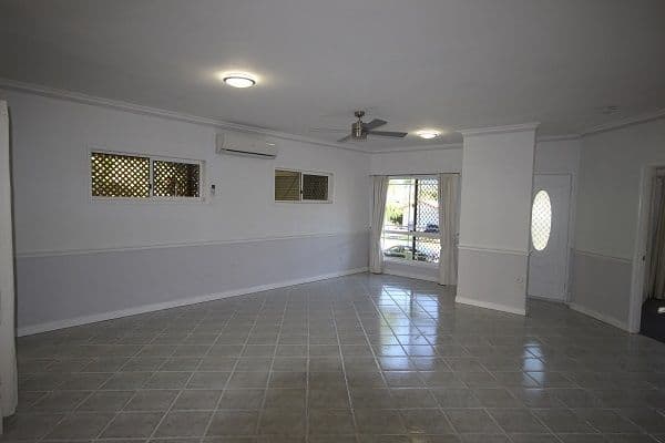 242 Robert Road, BENTLEY PARK QLD 4869, Bentley Park - Thumbnail 2