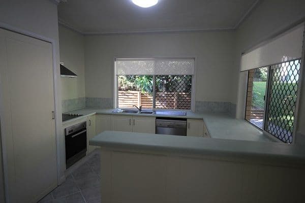 242 Robert Road, BENTLEY PARK QLD 4869, Bentley Park - Thumbnail 3