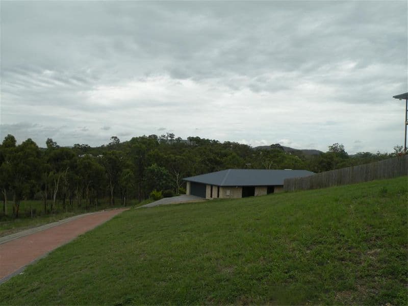 10 Connemara Drive, KAWANA QLD 4701, Kawana - Thumbnail 2