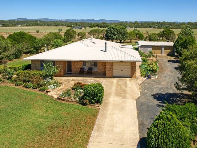 49 Helendale Drive, Helidon Spa QLD 4344, Helidon Spa - Thumbnail 2