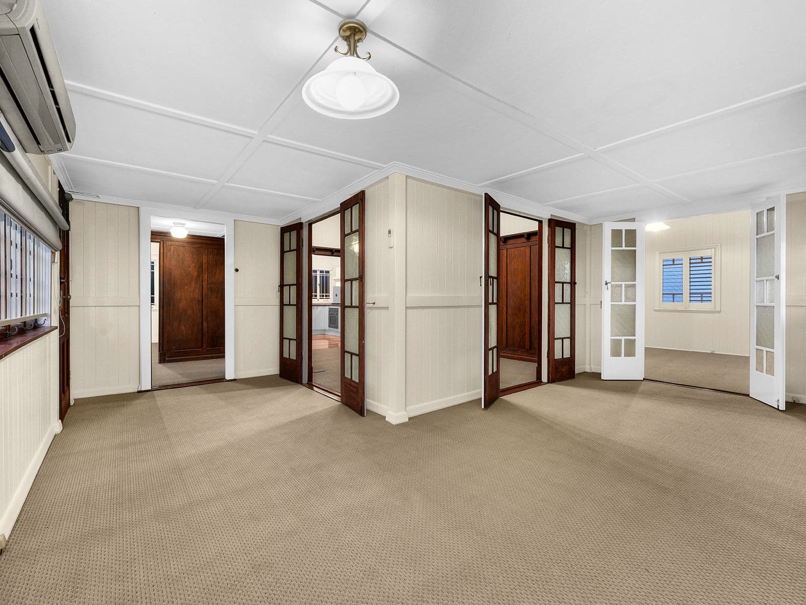 87 Bennetts Road, Camp Hill QLD 4152, Camp Hill - Thumbnail 3