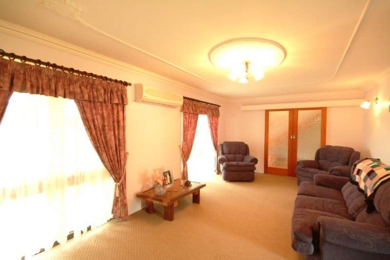 5 Jennifer Court, DARLING HEIGHTS QLD 4350, Darling Heights - Thumbnail 3
