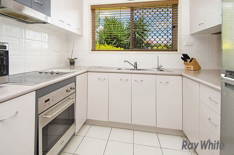 16 Lade Street, GAYTHORNE QLD 4051, Gaythorne - Thumbnail 5