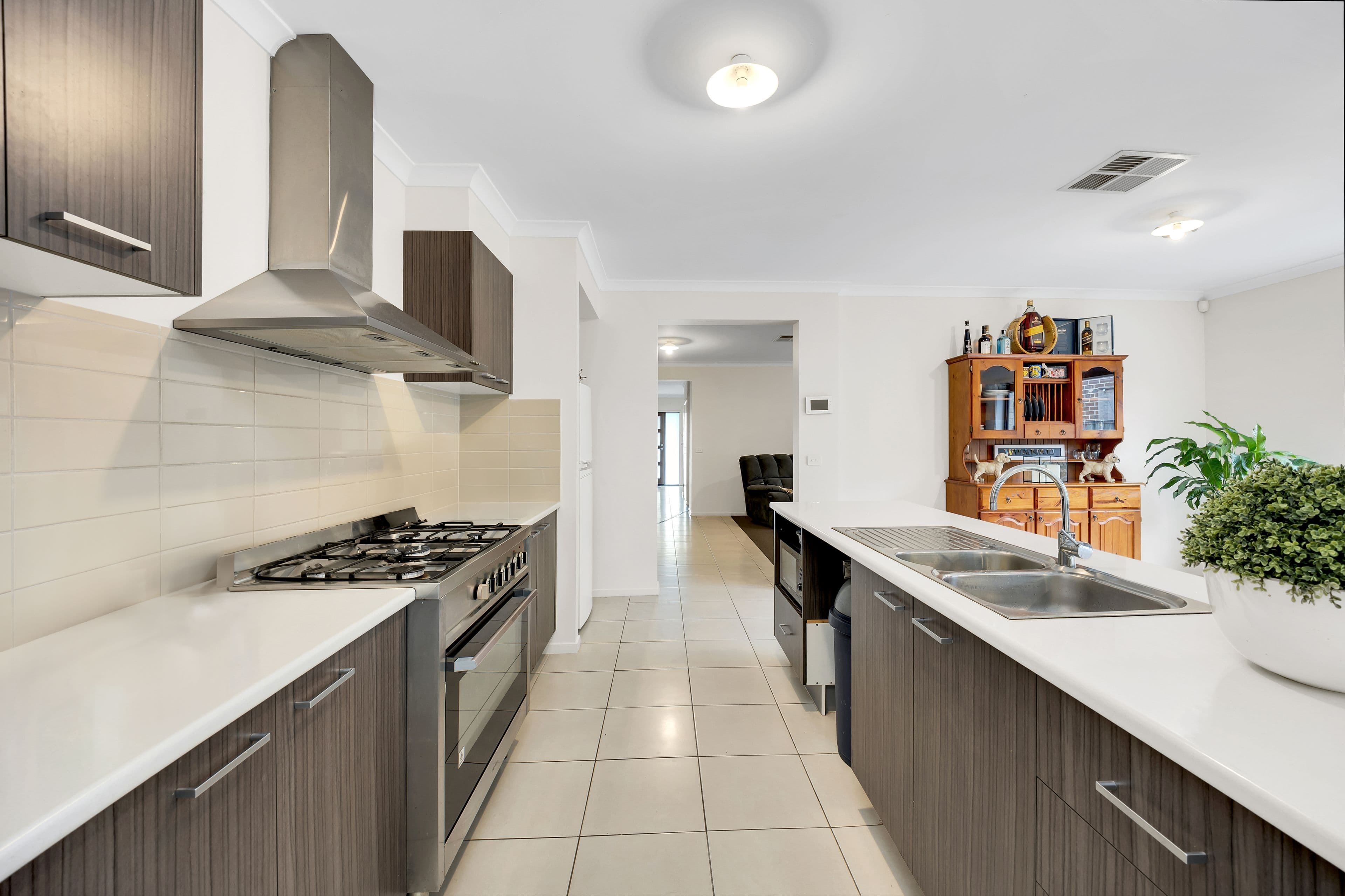 5 Clyde Road, Mernda VIC 3754, Mernda - Thumbnail 3