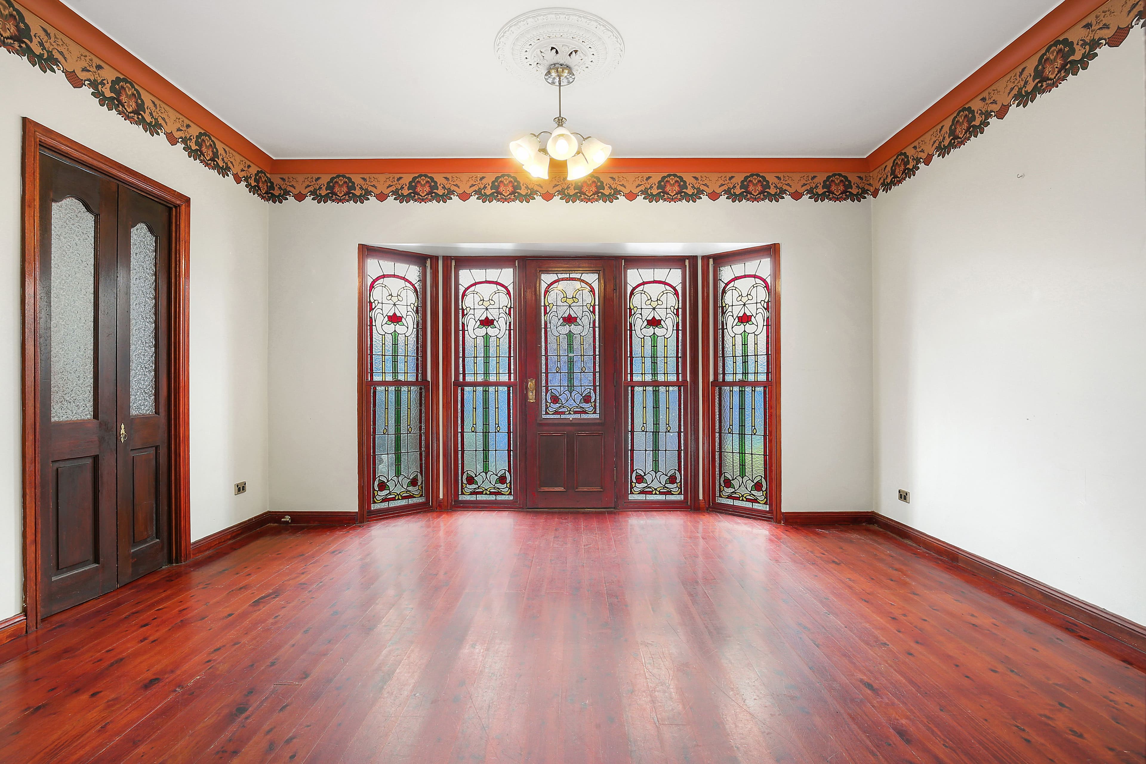 19 Margaret Street, Stanmore - Thumbnail 5