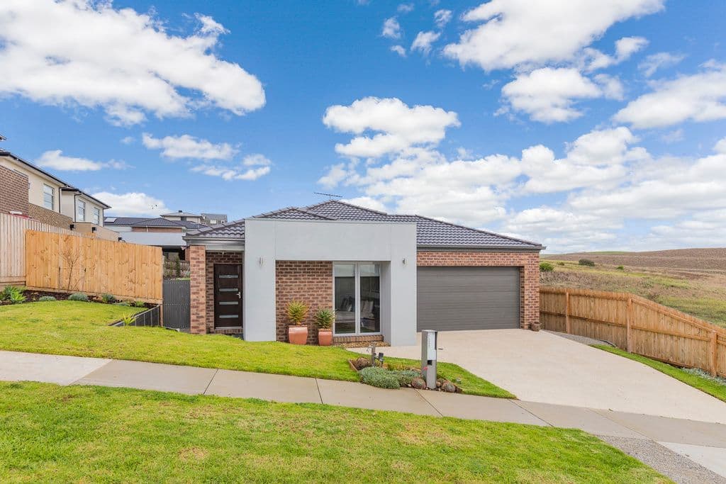 5 Floreat Avenue, Highton VIC 3216, Highton - Image 1