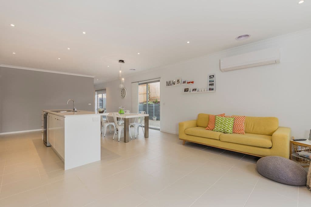 5 Floreat Avenue, Highton VIC 3216, Highton - Thumbnail 7