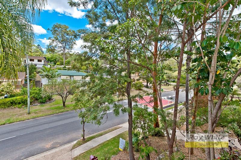 33 Tarnook Drive, FERNY HILLS QLD 4055, Ferny Hills - Thumbnail 8