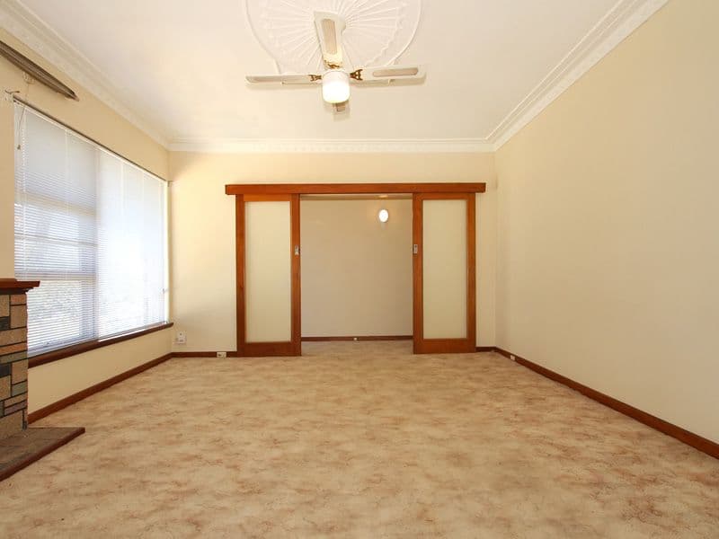 8 Hardaker Street, EDEN HILL WA 6054, Eden Hill - Thumbnail 4