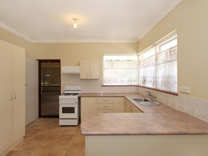 8 Hardaker Street, EDEN HILL WA 6054, Eden Hill - Thumbnail 7