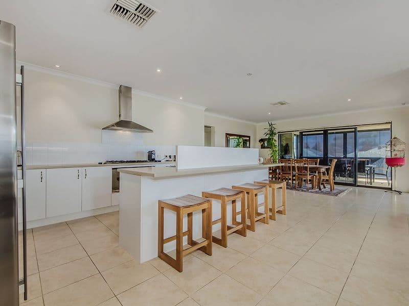 22 Osgood Way, BALDIVIS WA 6171, Baldivis - Thumbnail 3