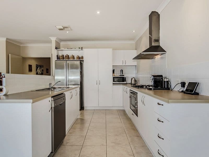 22 Osgood Way, BALDIVIS WA 6171, Baldivis - Thumbnail 8