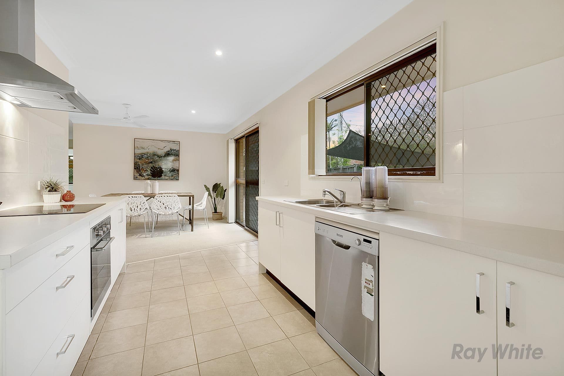 61 Arcoona Street, Sunnybank QLD 4109, Sunnybank - Thumbnail 3