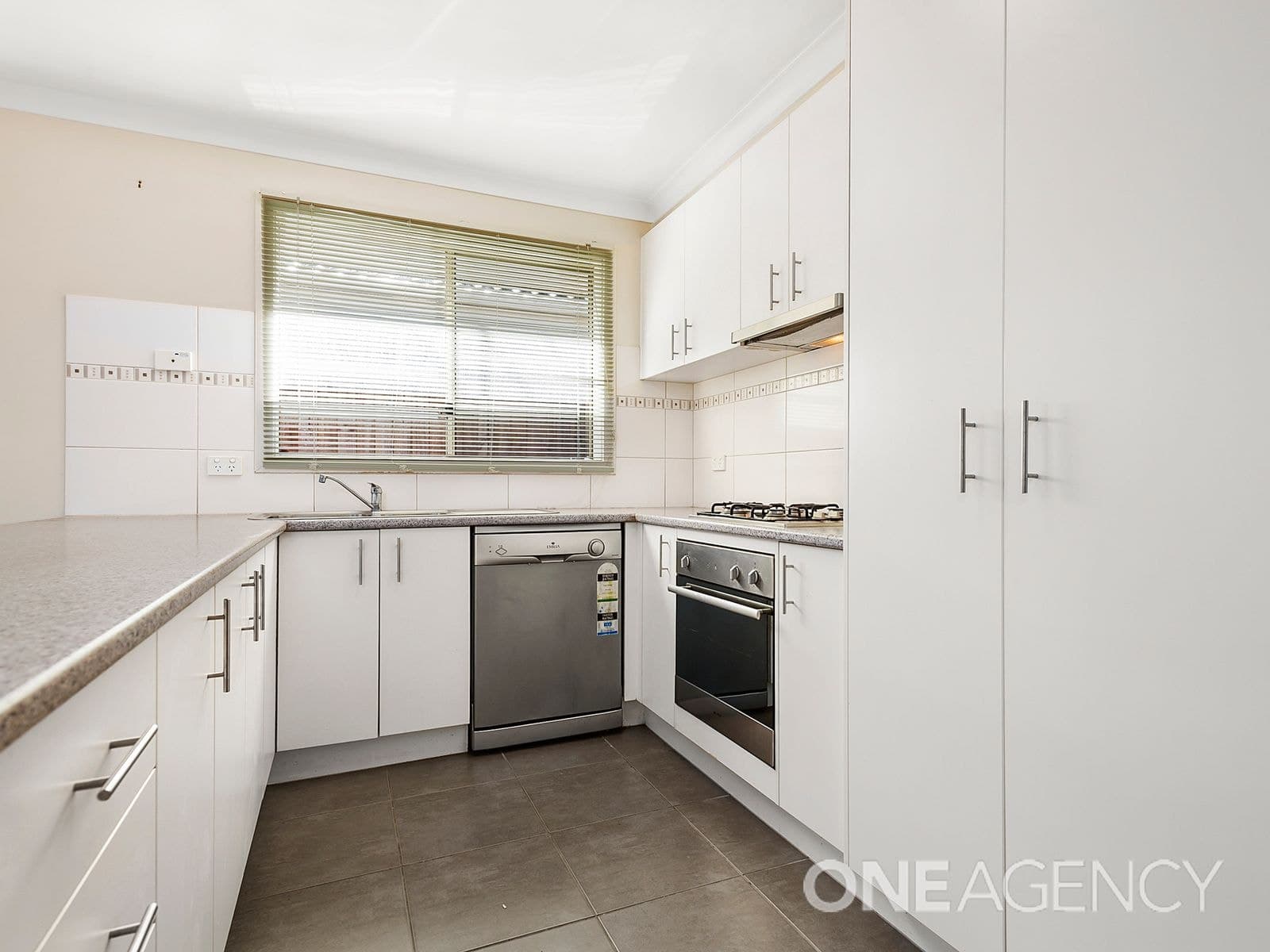 2/17 Grout Court, Sunbury, Sunbury - Thumbnail 3