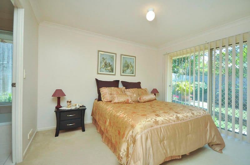 8 Wimbledon Circuit, CARSELDINE QLD 4034, Carseldine - Thumbnail 2
