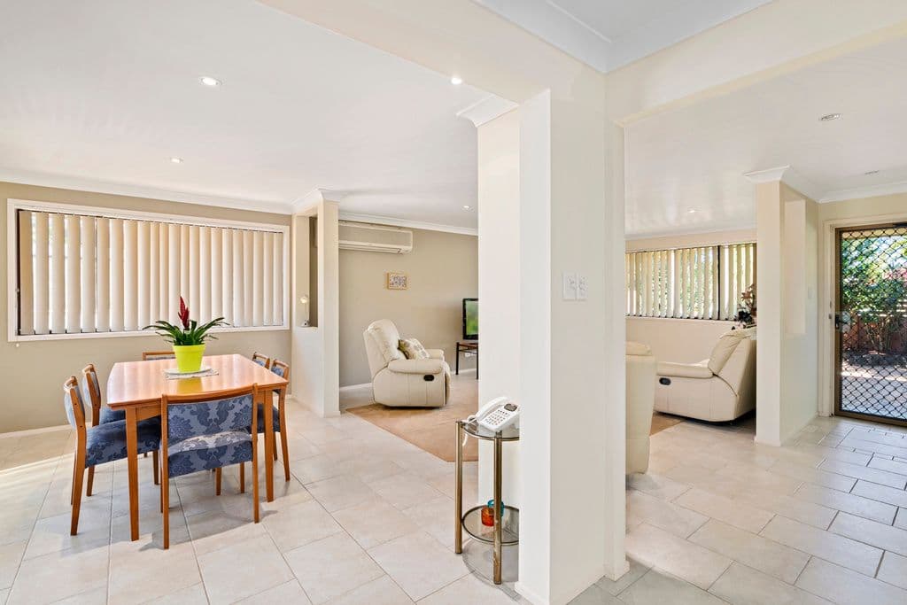 67 K P McGrath Drive, Elanora QLD 4221, Elanora - Thumbnail 2