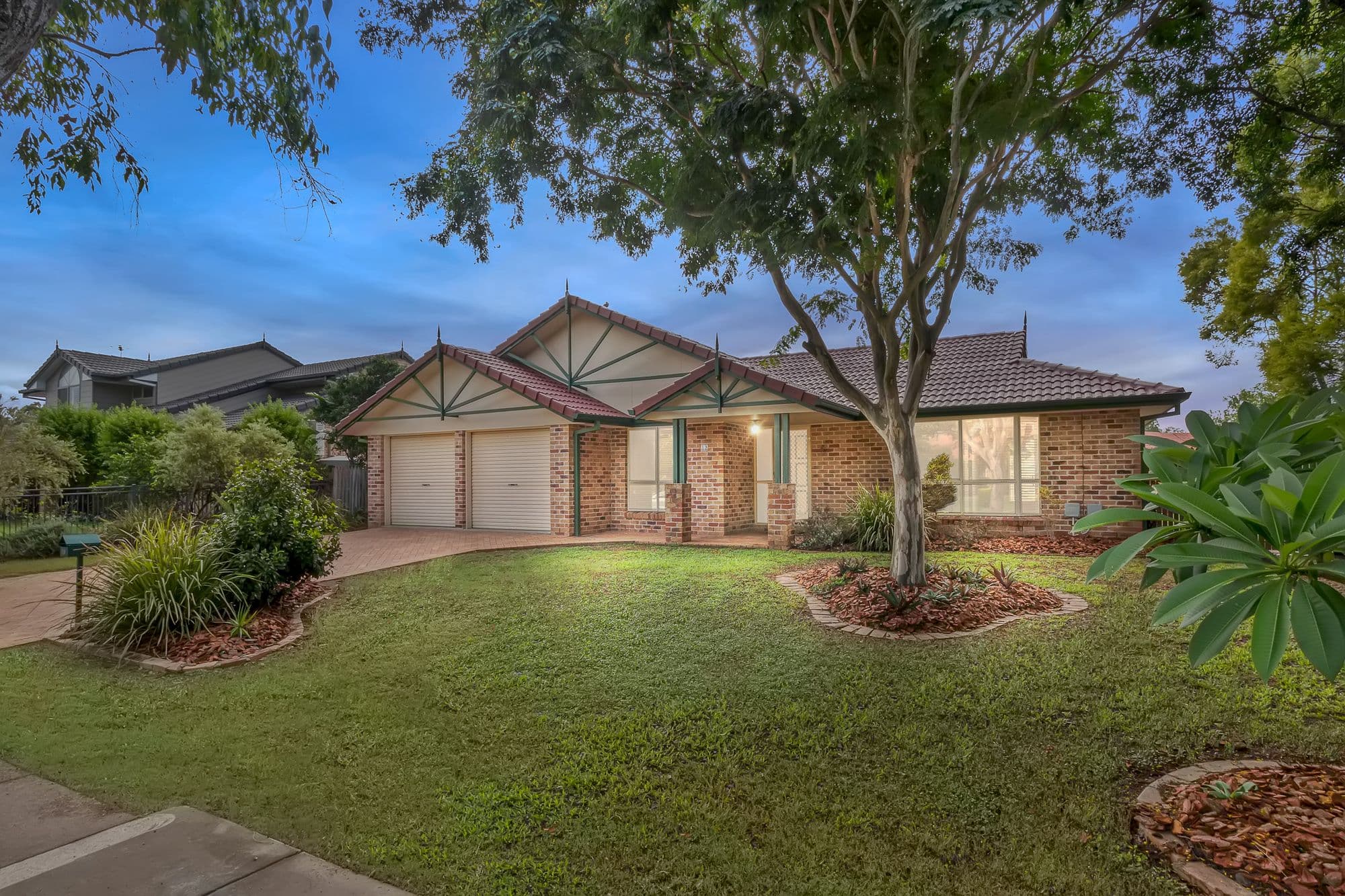 19 Bangalow Street, Bridgeman Downs QLD 4035, Bridgeman Downs - Image 1