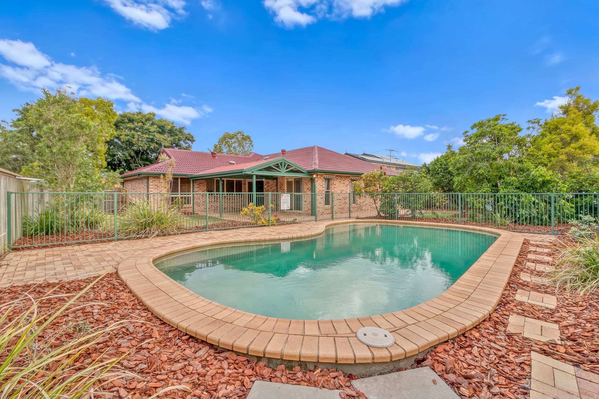 19 Bangalow Street, Bridgeman Downs QLD 4035, Bridgeman Downs - Thumbnail 2
