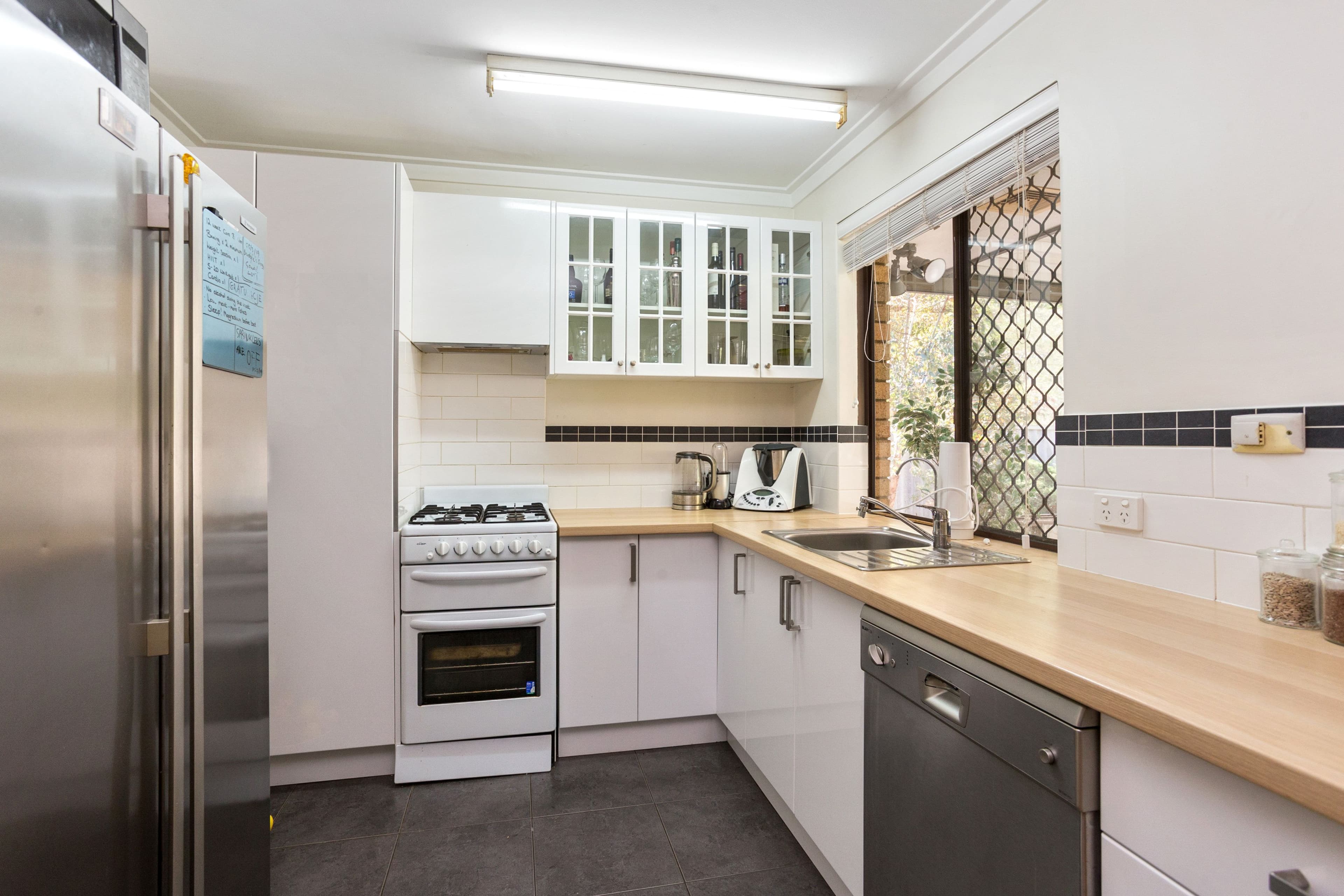 13 Ingvarson Way, Bibra Lake WA 6163, Bibra Lake - Thumbnail 2