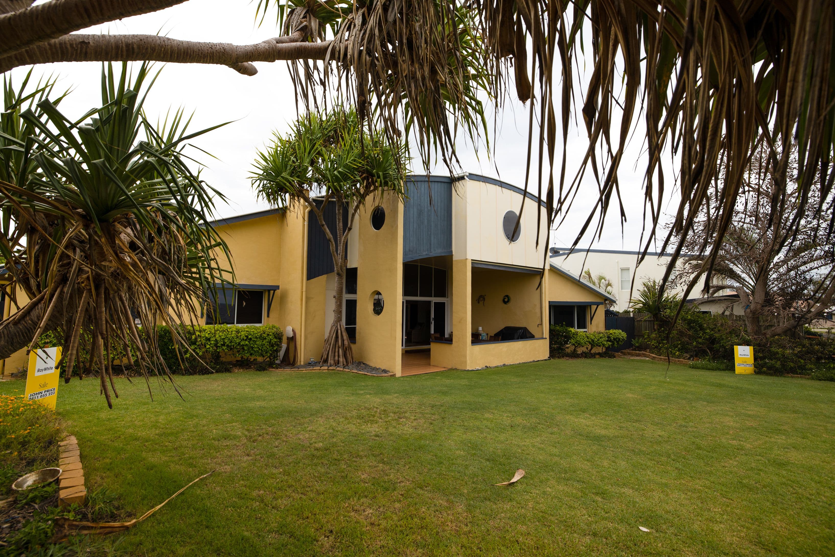154 Barolin Esplanade, Coral Cove QLD 4670, Coral Cove - Thumbnail 2