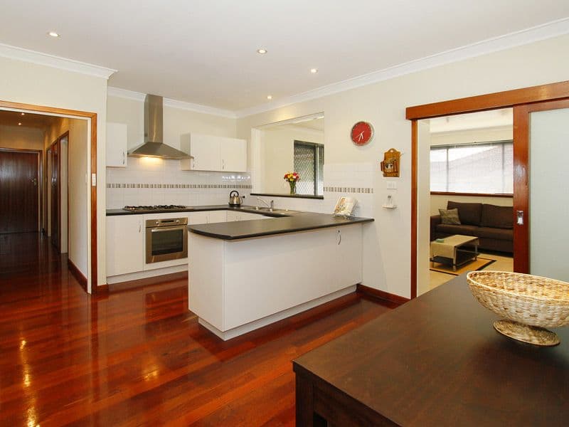 40 Hannans Street, MORLEY WA 6062, Morley - Thumbnail 4