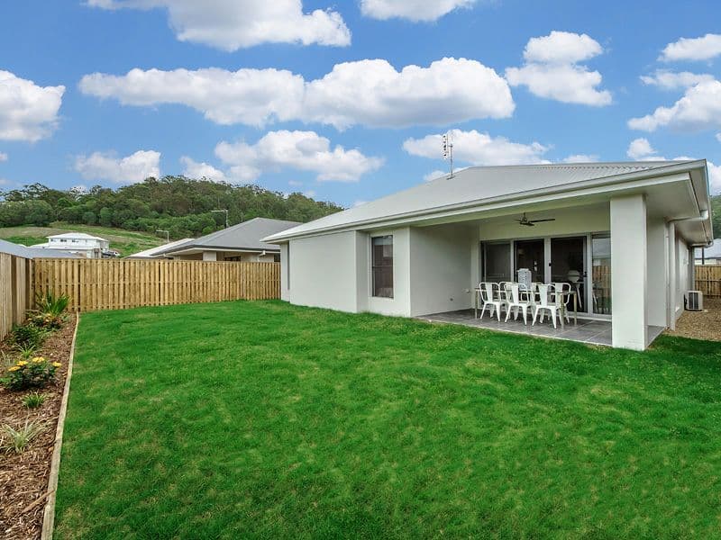62 Hillstone Crescent, MAUDSLAND QLD 4210, Maudsland - Thumbnail 2