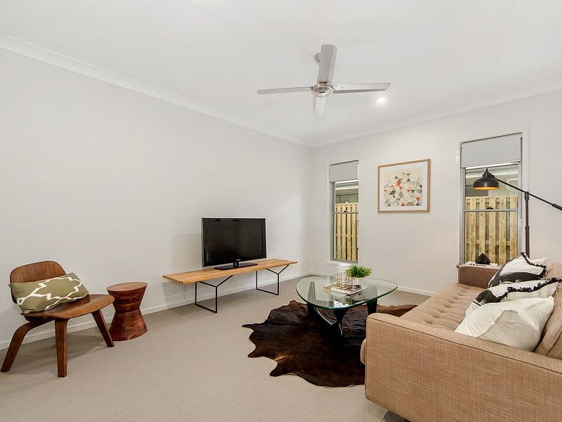 62 Hillstone Crescent, MAUDSLAND QLD 4210, Maudsland - Thumbnail 6