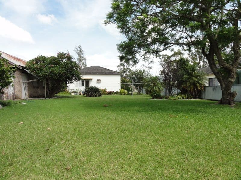 4 Station Street, DAPTO NSW 2530, Dapto - Thumbnail 2