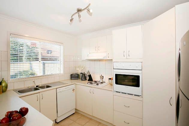 4  Maldon Terrace, FOREST HILL VIC 3131, Forest Hill - Thumbnail 4