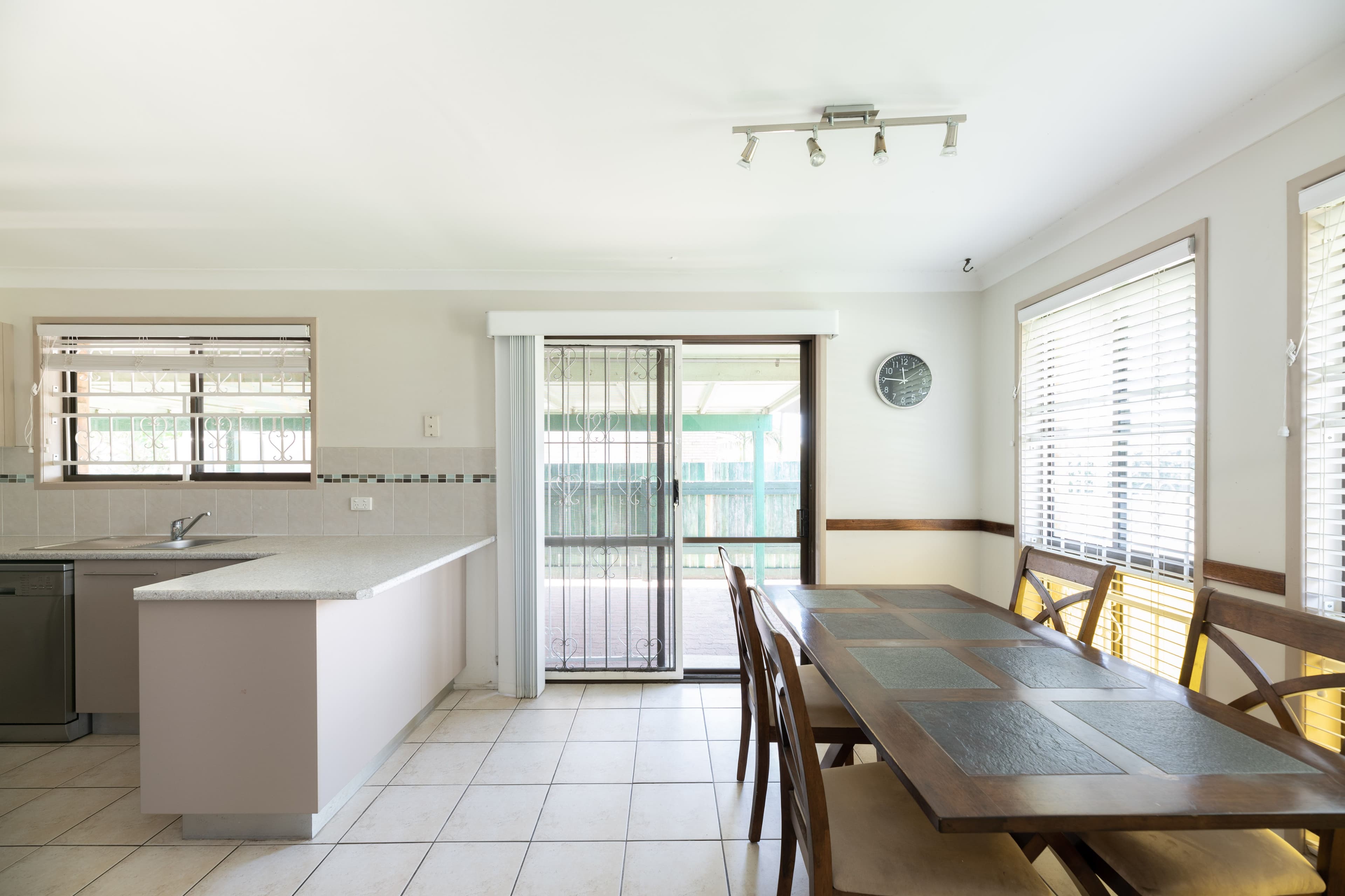 110 Elliott Road, Banyo QLD 4014, Banyo - Thumbnail 8