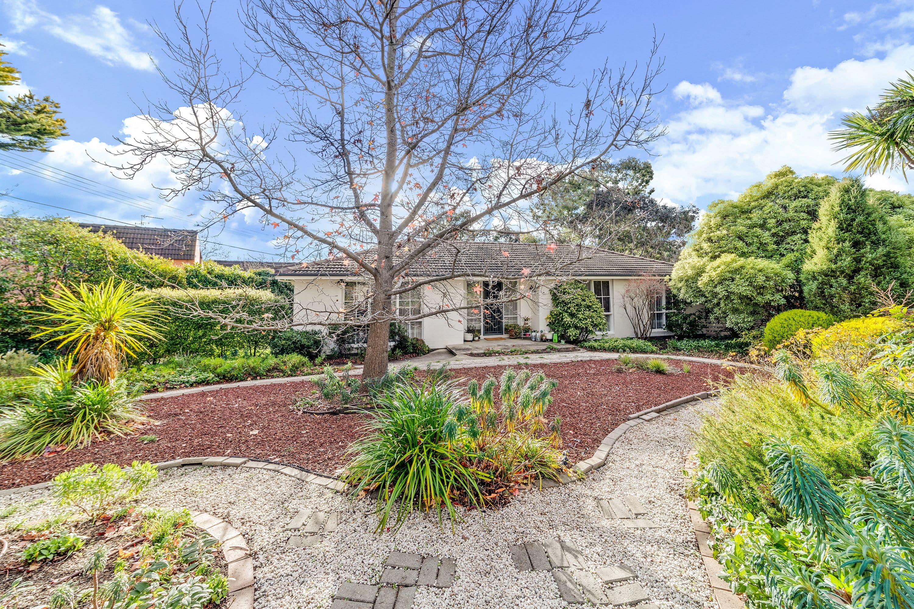 3 Spafford Crescent, Farrer ACT 2607, Farrer - Thumbnail 2