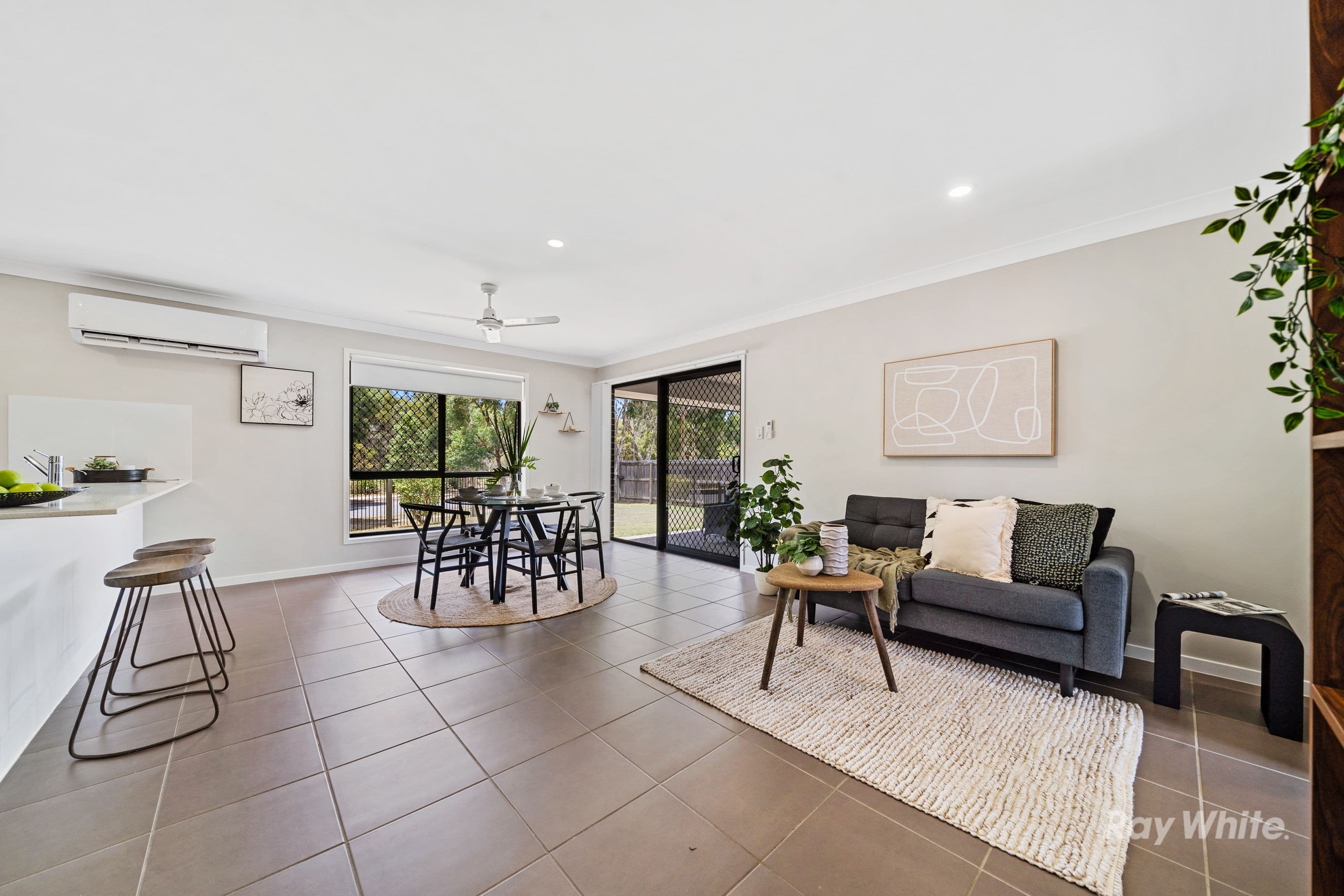 37 Daybreak Street, Yarrabilba QLD 4207, Yarrabilba - Thumbnail 4