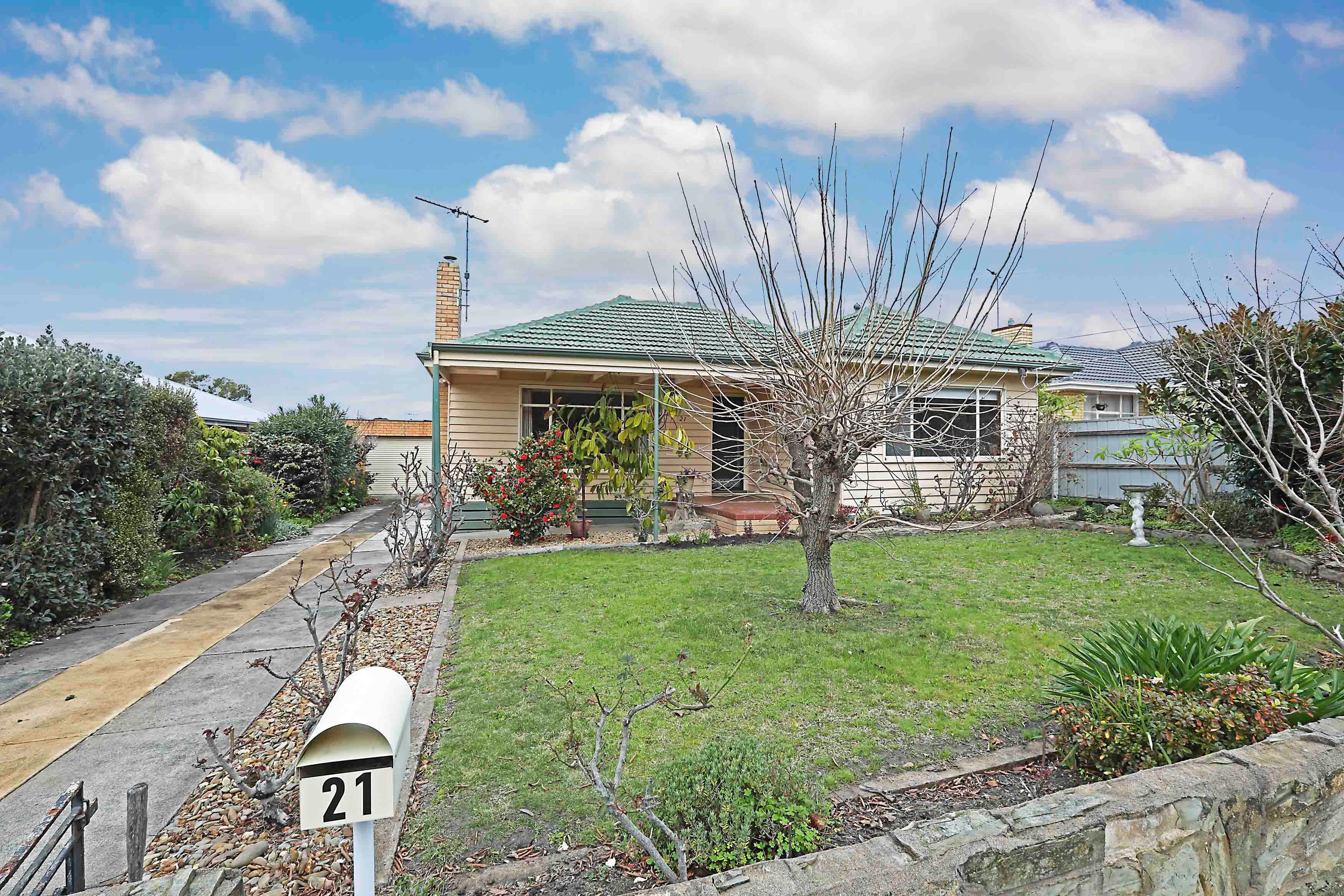 21 Davis Street, Belmont VIC 3216, Belmont - Thumbnail 2