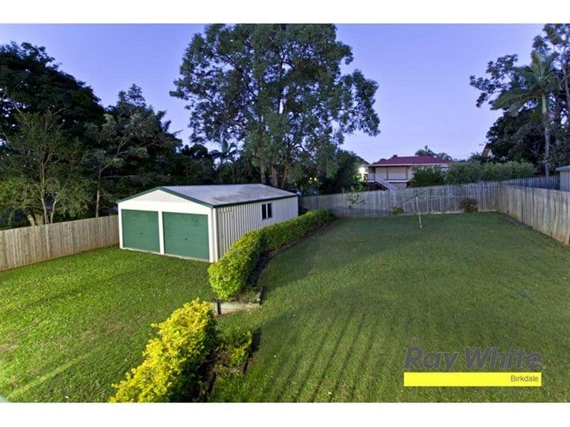 15 Kookaburra Street, Birkdale QLD 4159, Birkdale - Thumbnail 3