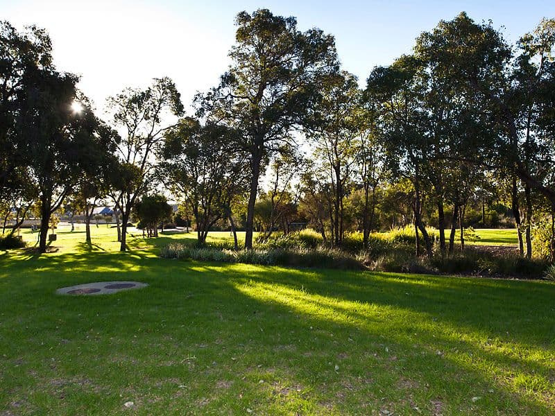 30 Wistful Parade, Aveley WA 6069, Aveley - Thumbnail 3
