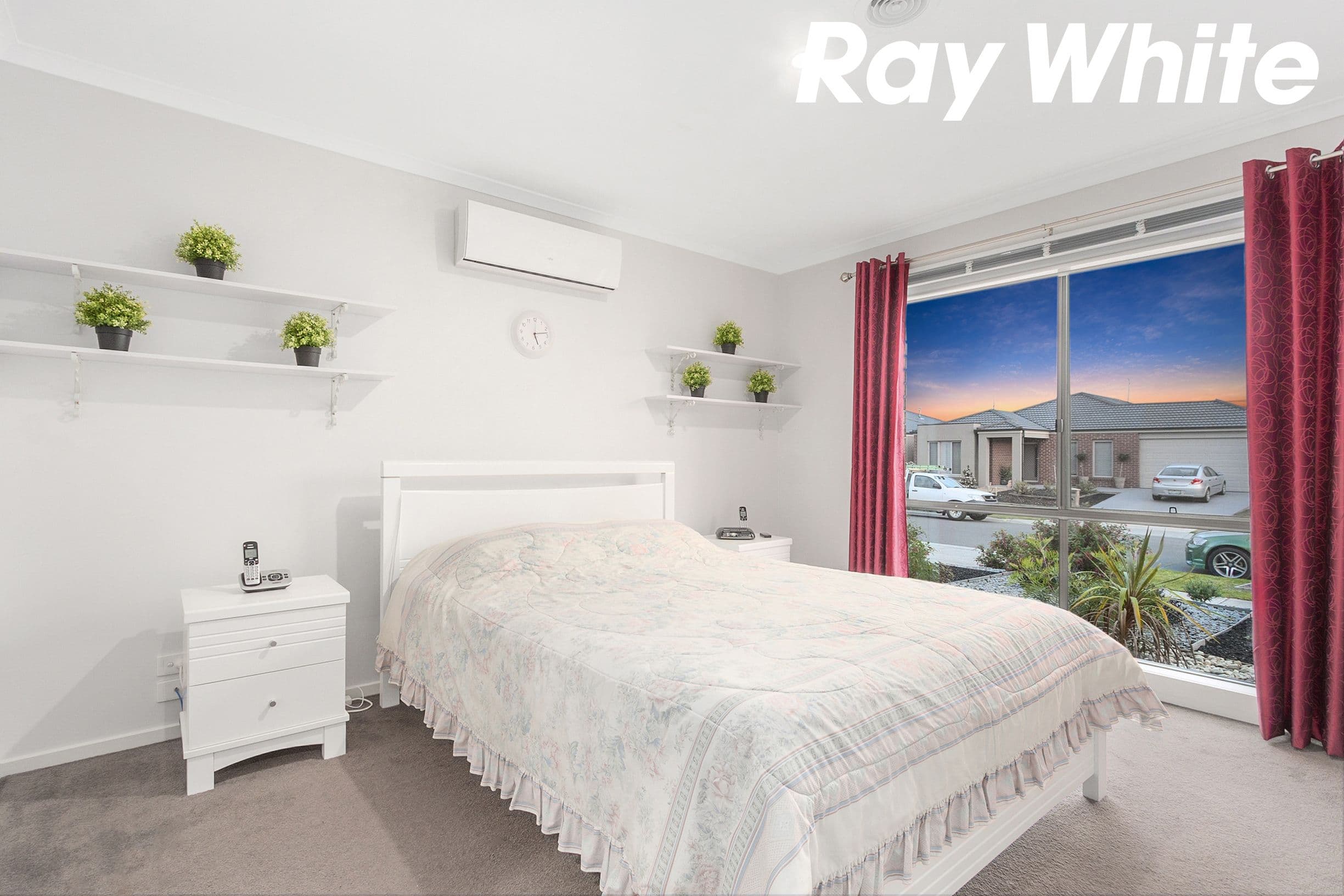 5 Raven Court, Pakenham VIC 3810, Pakenham - Thumbnail 2