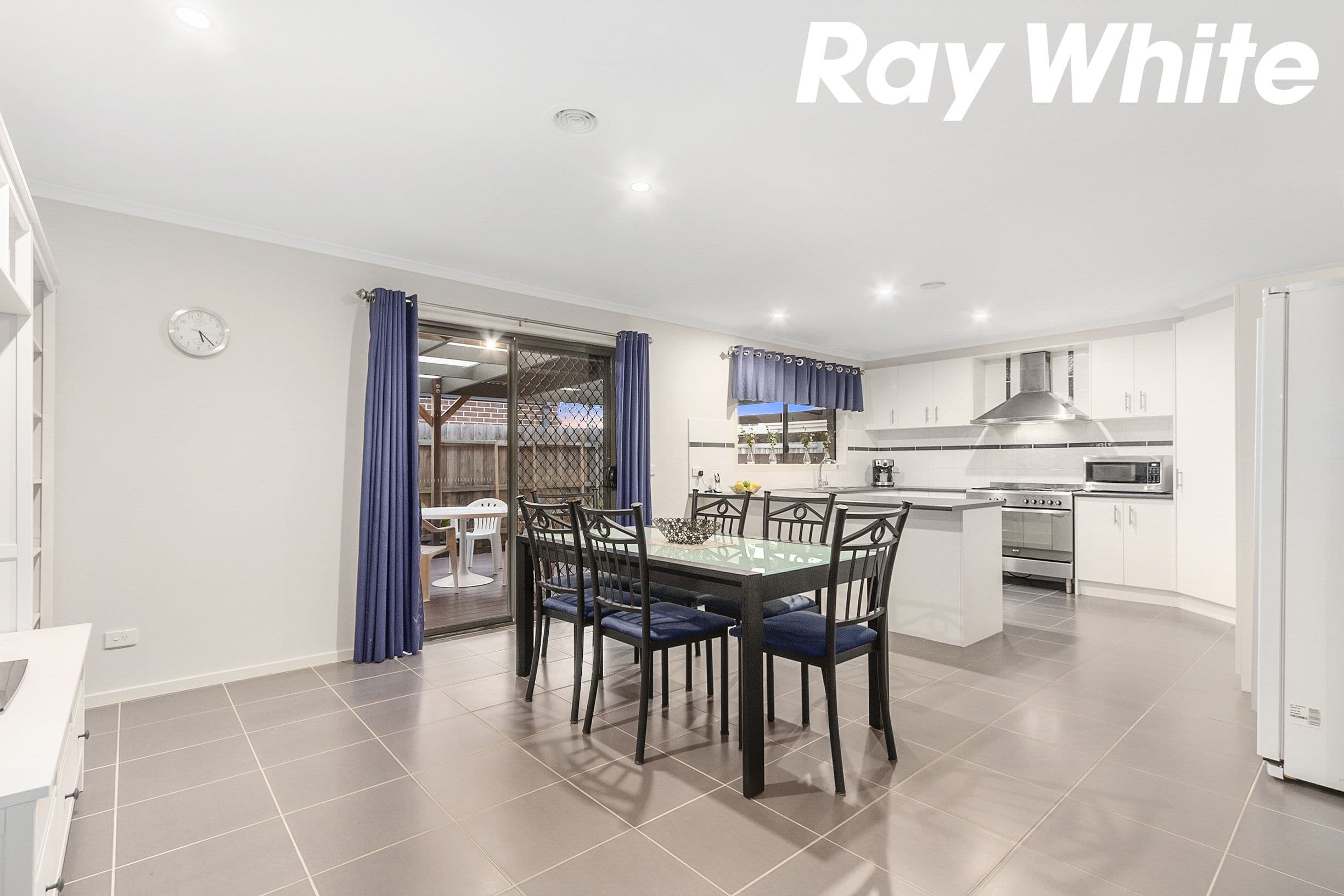 5 Raven Court, Pakenham VIC 3810, Pakenham - Thumbnail 7