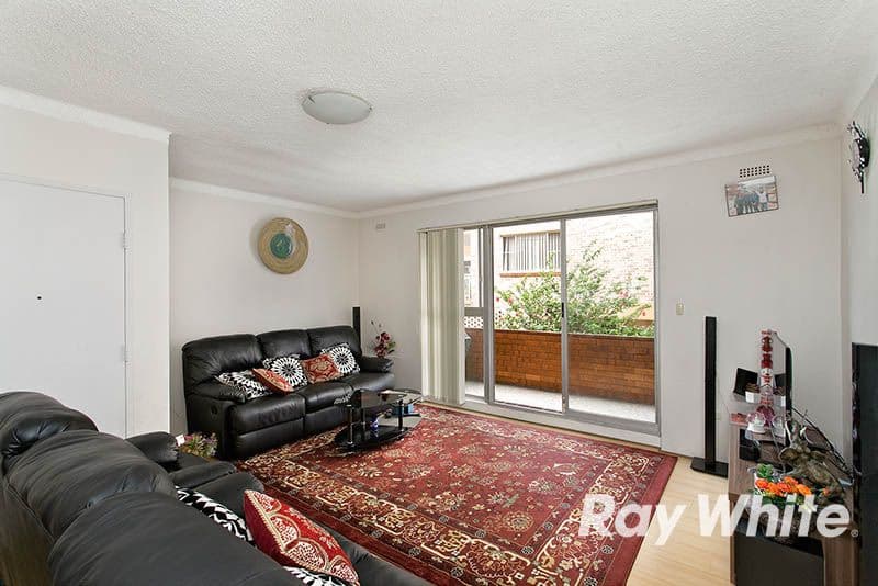 15 Victoria Avenue, PENSHURST NSW 2222, Penshurst - Thumbnail 2