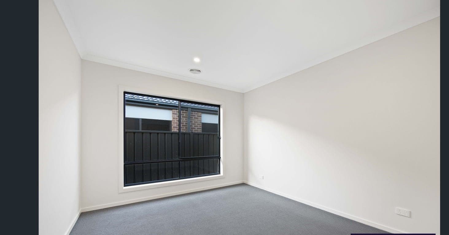 6 Trefoil Road, Tarneit VIC 3029, Tarneit - Thumbnail 2