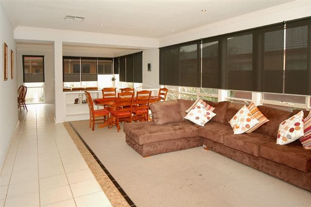 38 Liverpool Circuit, CRAIGIEBURN VIC 3064, Craigieburn - Thumbnail 3