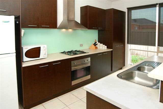 38 Liverpool Circuit, CRAIGIEBURN VIC 3064, Craigieburn - Thumbnail 5